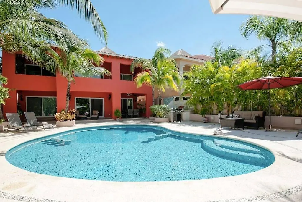 5 Bd Luxury Villa With Large Pool & Minutes From Beach Puerto Aventuras 0*,  Mexiko