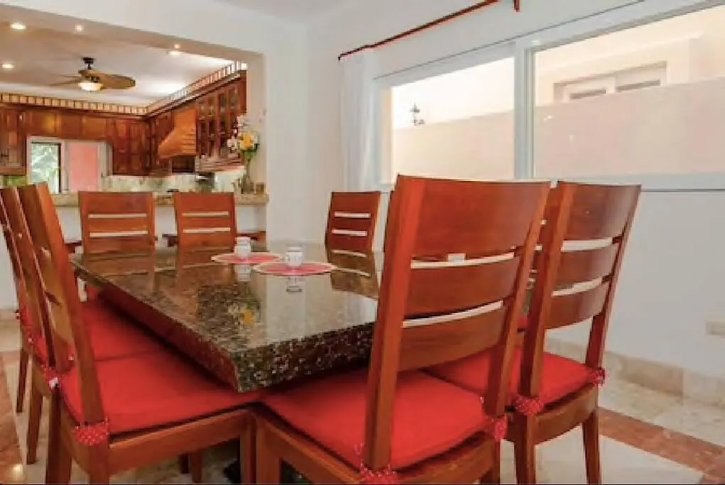 5 Bd Luxury Villa With Large Pool & Minutes From Beach Puerto Aventuras Mexiko