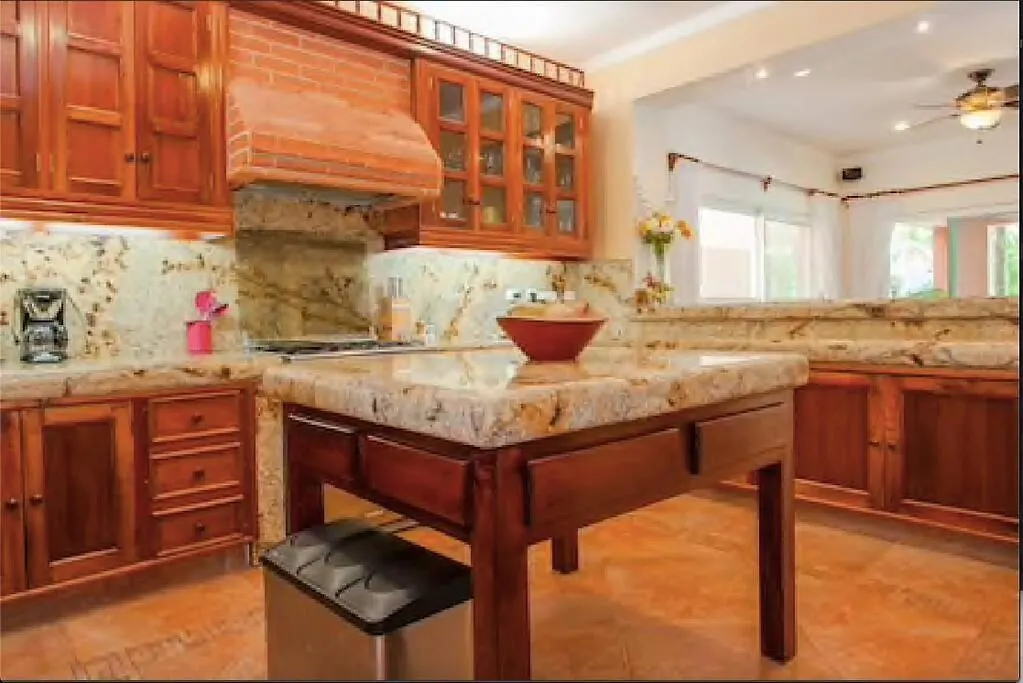 5 Bd Luxury Villa With Large Pool & Minutes From Beach Puerto Aventuras