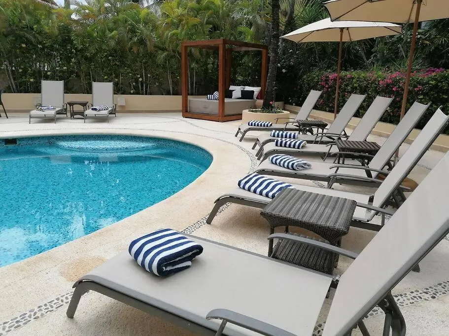 5 Bd Luxury Villa With Large Pool & Minutes From Beach Puerto Aventuras