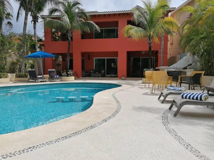 5 Bd Luxury Villa With Large Pool & Minutes From Beach Puerto Aventuras